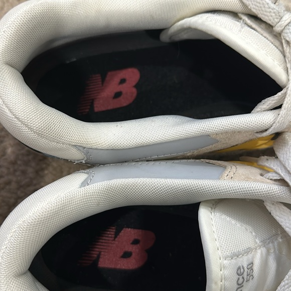 New balance 550 limited edition size 10.5 - Picture 5 of 6